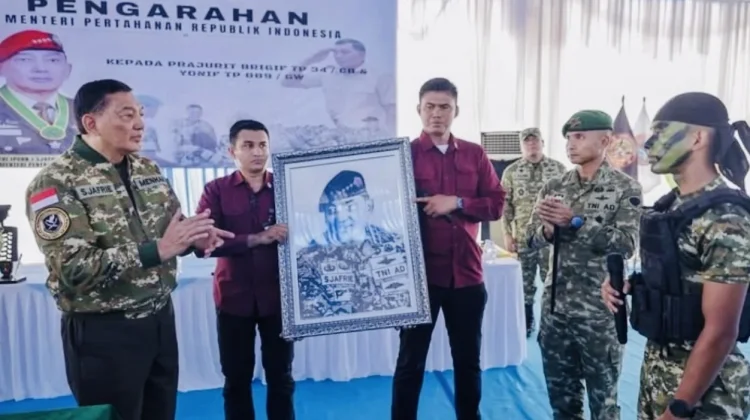 Menhan Kunjungi Brigif Cakra Buana, Tekankan Profesionalisme Prajurit