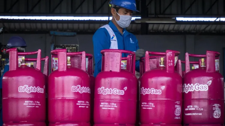Pelaku Usaha Cirebon Khawatir Kenaikan LPG dan BBM