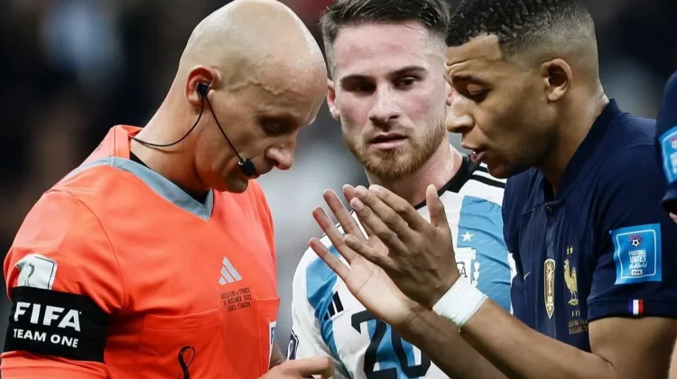 FIFA Pertimbangkan Hapus Akumulasi Kartu Kuning di Fase Gugur Piala Dunia 2026