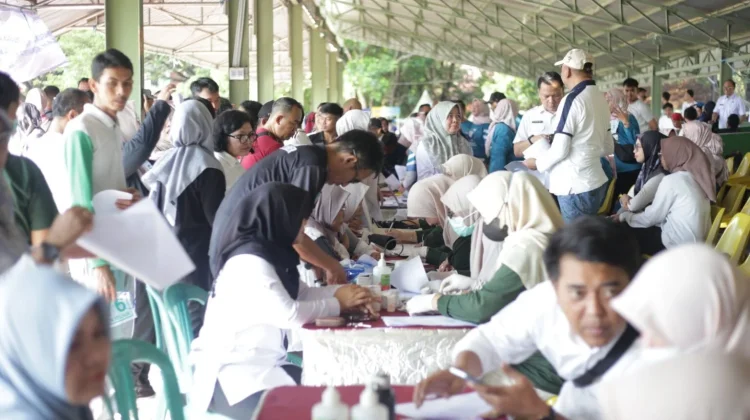 Ratusan ASN Cirebon Antusias Jalani Tes Kebugaran dan Cek Kesehatan Gratis