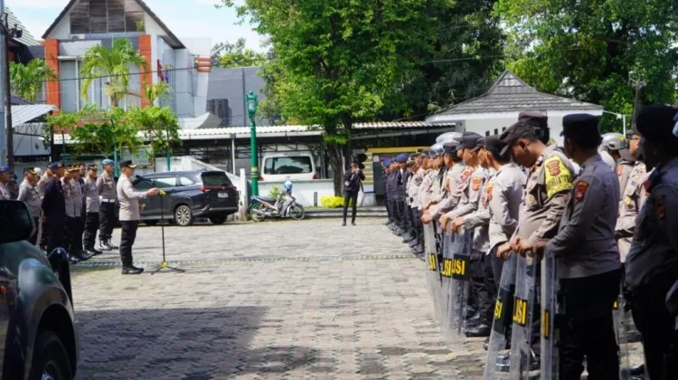 Polres Cirebon Kota Gelar Apel Siaga Pengamanan May Day 2026