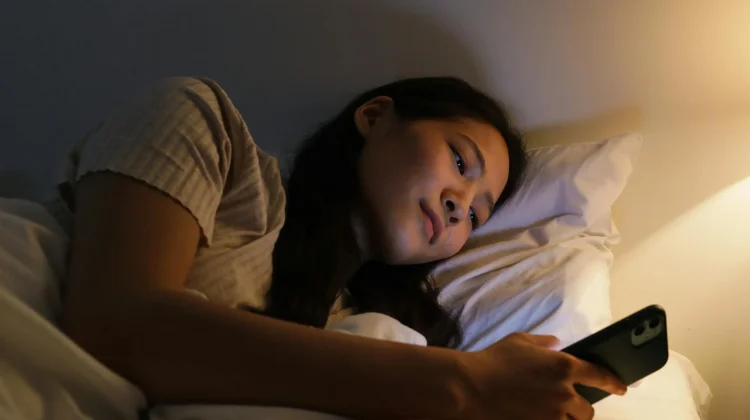 Bed Rotting: Tren Self-Care Gen Z atau Tanda Bahaya Kesehatan Mental?
