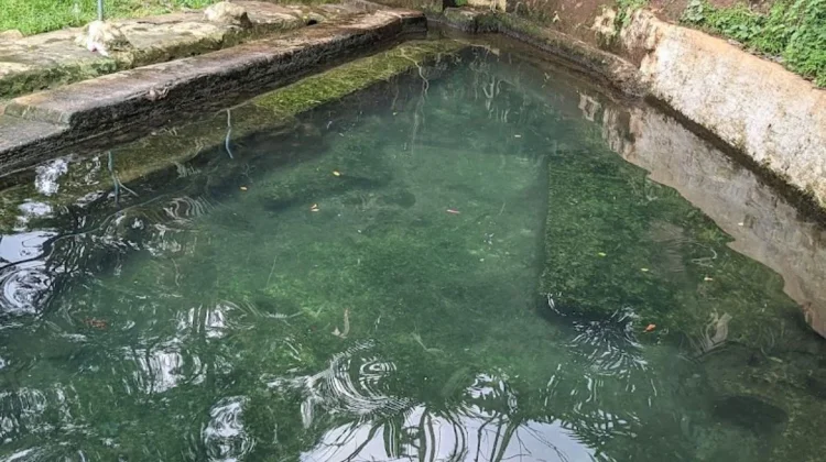 Balong Tukbual, Wisata Alam dan Situs Sejarah di Warukawung