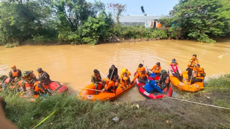 Tim Gabungan Lanjutkan Pencarian Bocah Tenggelam di Sungai Kriyan