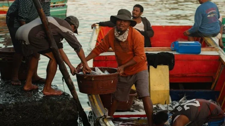 Kenaikan BBM Non Subsidi Belum Pengaruhi Aktivitas Nelayan Cirebon