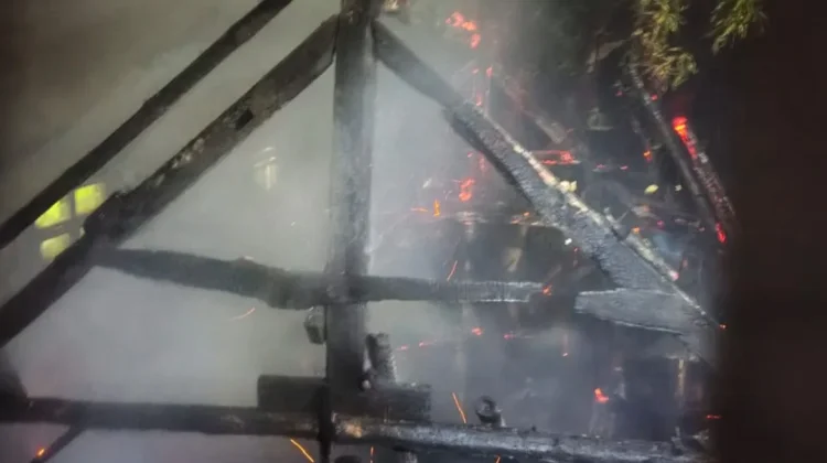 Kebakaran Hanguskan Dapur Rumah Warga di Desa Karangwuni Sedong