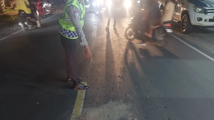 Kecelakaan di Jalur Pantura Cirebon, Satu Penumpang Tewas