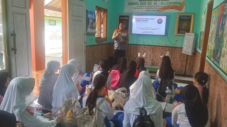 Rumah Bambu Weragati Majalengka Hadirkan Outing Class Kreatif