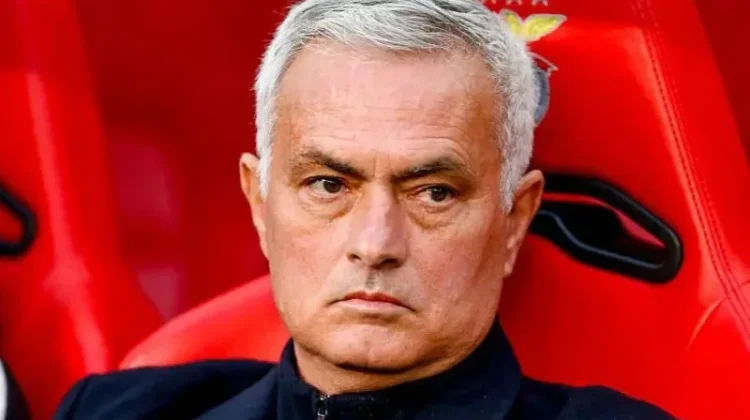 Mourinho Segera Kembali Tukangi Real Madrid