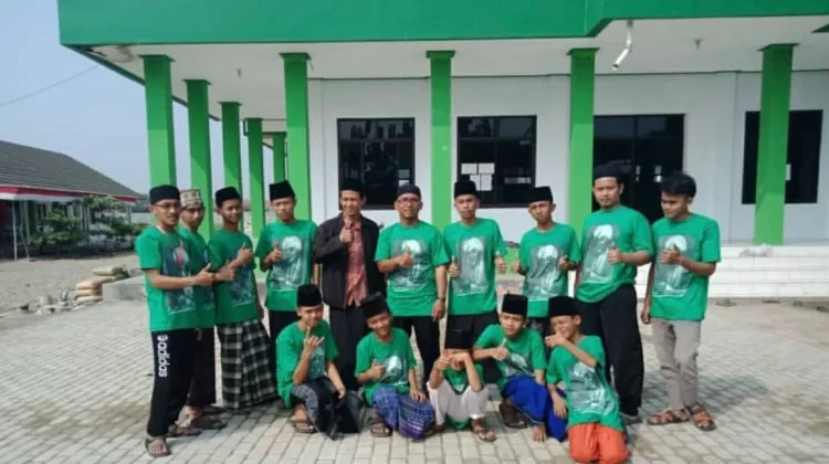 KH Mukhlisin Tekankan Perlindungan Santri dan Seleksi Guru