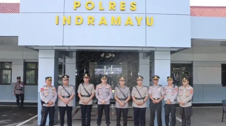 Kapolres Indramayu Pimpin Sertijab dan Kenaikan Pangkat