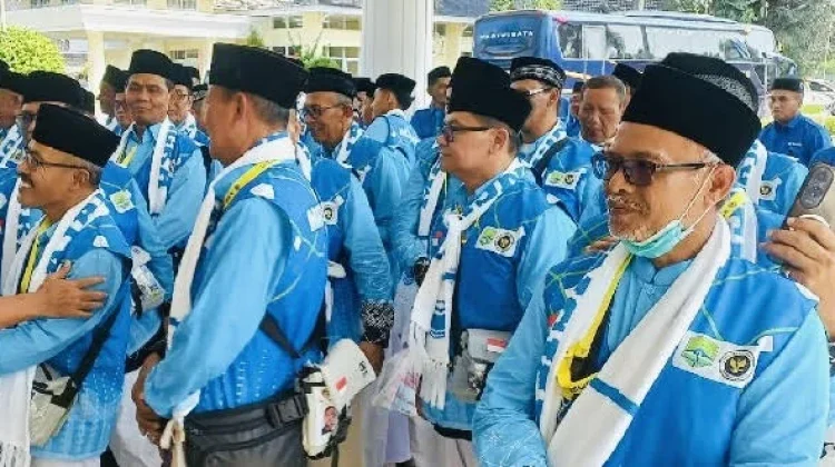 Jemaah Haji Kloter Pertama Kabupaten Majalengka Terpantau dalam Keadaan Sehat
