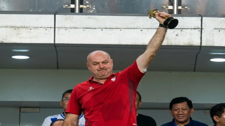 Pertahanan Kokoh Bawa Persib Cetak Hattrick Juara Liga 1 2026