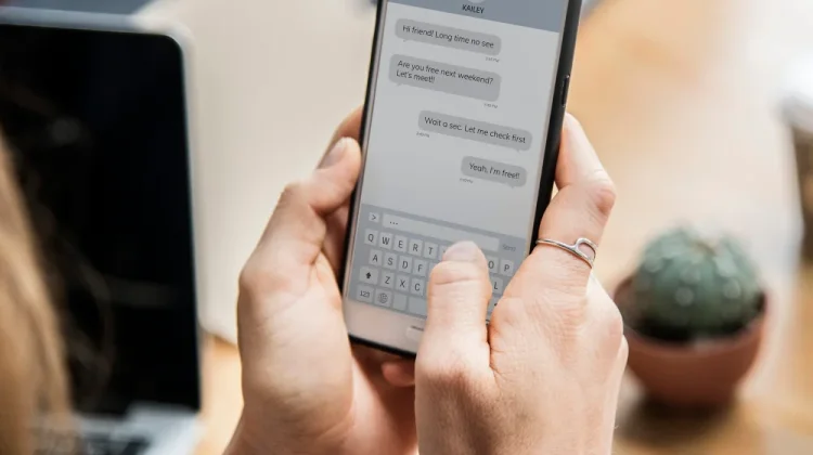 Fakta Menarik Tentang Kebiasaan Simpan Chat Lama