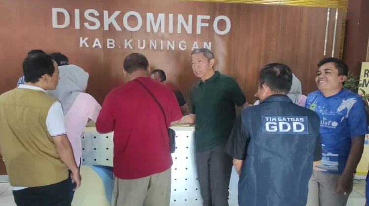 Sekda Kuningan Sidak Kehadiran ASN di Kantor Diskominfo