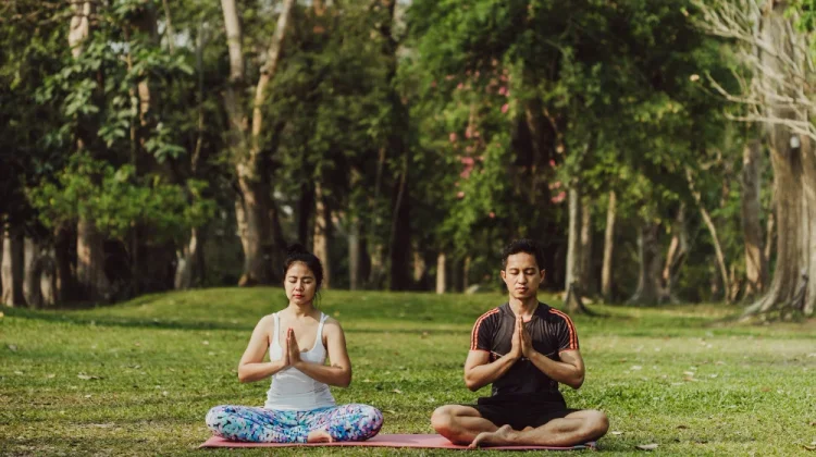 Meditasi: Kebiasaan Sederhana untuk Menenangkan Pikiran