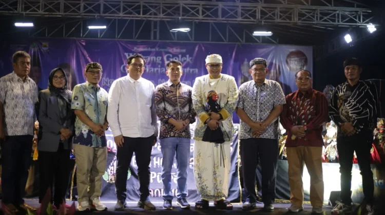 Kemkomdigi Gelar Wayang Golek di Desa Wisata Matangaji, Kabupaten Cirebon