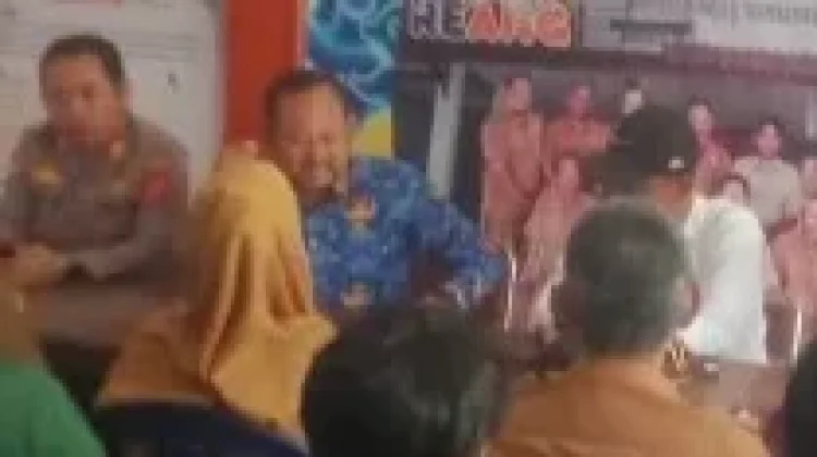 Camat Terisi Tagih Pengembalian Uang Dugaan Pungutan PTSL Indramayu