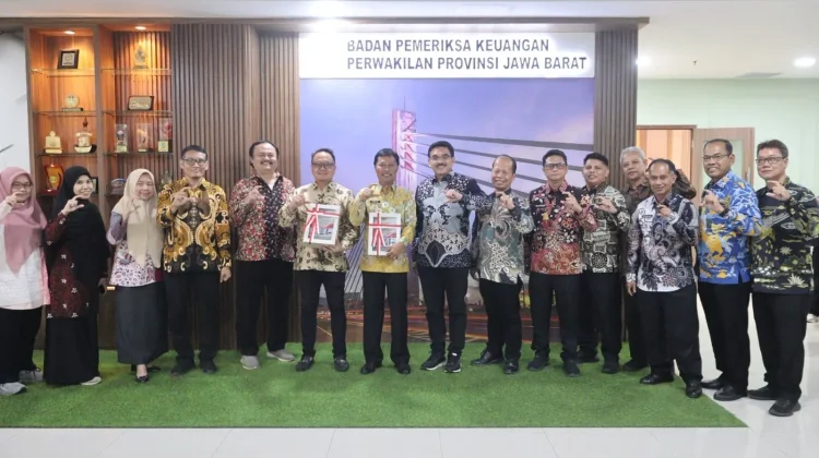 Kota Cirebon Pertahankan Opini WTP ke-10 Berturut-turut atas LKPD Tahun 2025