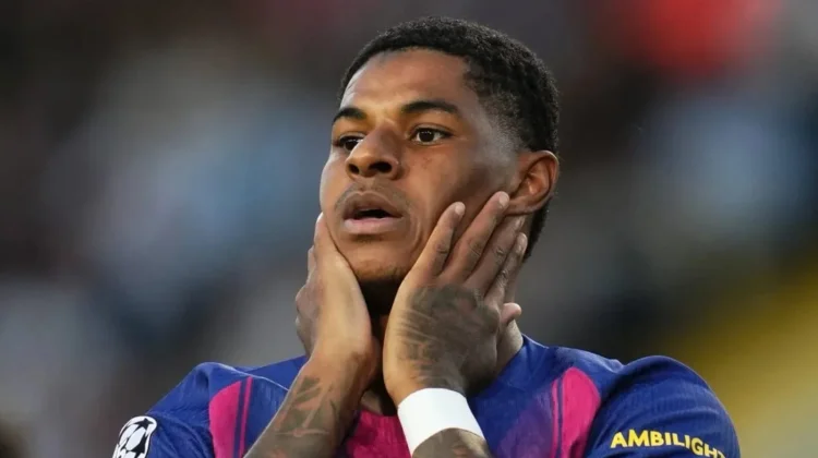 Barcelona Batal Permanenkan Marcus Rashford
