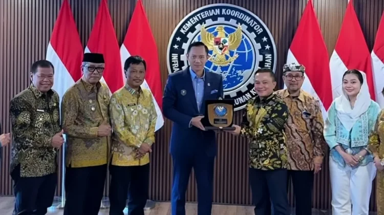 Bertemu AHY, Bupati Majalengka Sampaikan Aspirasi Infrastruktur Jalan dan BIJB