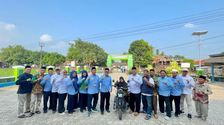 Dedikasi Guru Difabel Indramayu Dapat Apresiasi Kemenag