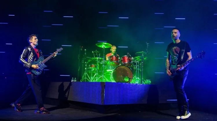 Tur Eropa Muse: Konser Spektakuler Rayakan Album Baru