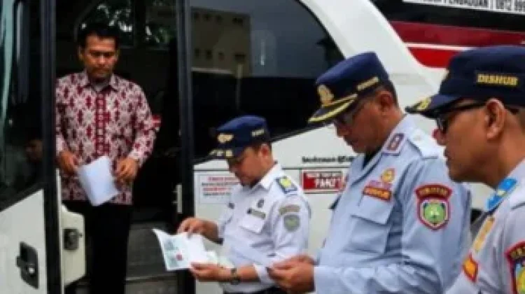 Dishub Indramayu Gelar Ramp Check Bus Demi Jamin Keselamatan