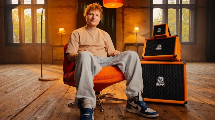 Ed Sheeran dan Orange Amps Luncurkan ‘Play It Home’ untuk Musisi Muda