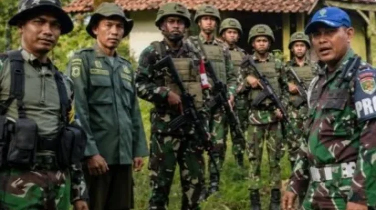 Gandeng Yonif 889 Gagak Winangsih Perhutani Indramayu Jaga Hutan Cikawung