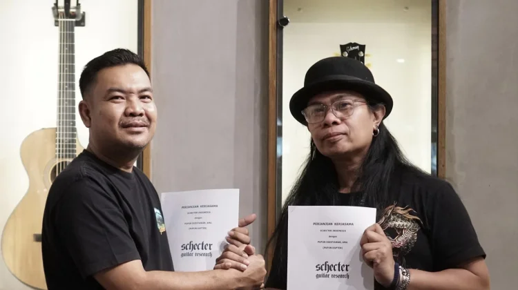 Dua Dekade Berkarya, Pupun Kapten dan Schecter Tetap Satu Sound