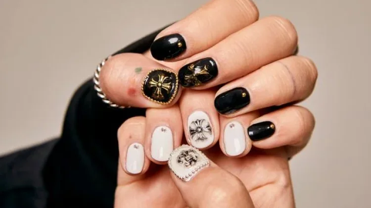 Tren Nail Art Remaja Bisa Jadi Bentuk Pencarian Pengakuan Jati Diri