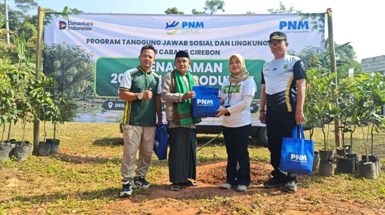 PNM Tanam 200 Pohon Produktif Dorong Green Impact di Kuningan