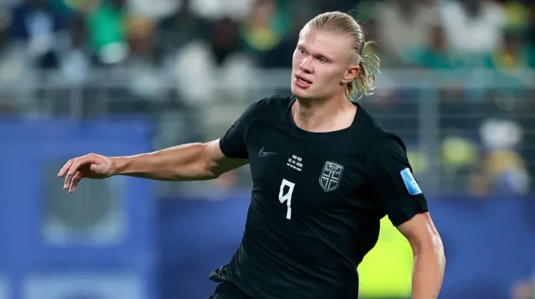 Debut Sensasional Haaland, Norwegia Melaju ke Babak 32 Besar