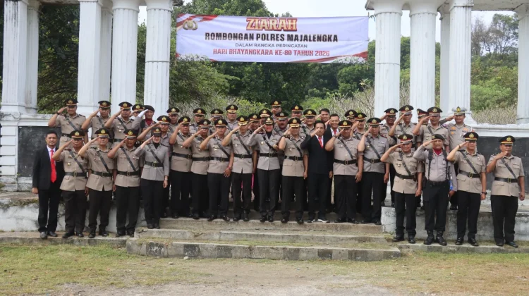 Refleksi HUT Bhayangkara ke-80, Polres Majalengka Ziarah ke TMP Sawala