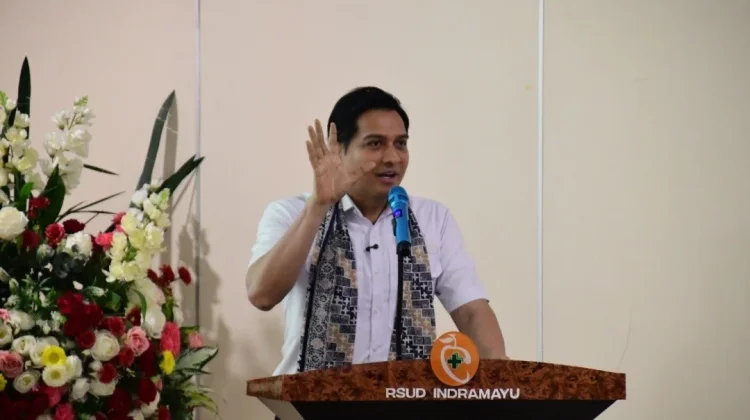 Lucky Hakim Minta Mutu Pelayanan RSUD Ditingkatkan