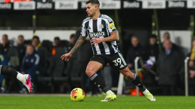 Arsenal Gagal Rekrut Bruno Guimarães, Tawaran Rp1,2 Triliun Ditolak