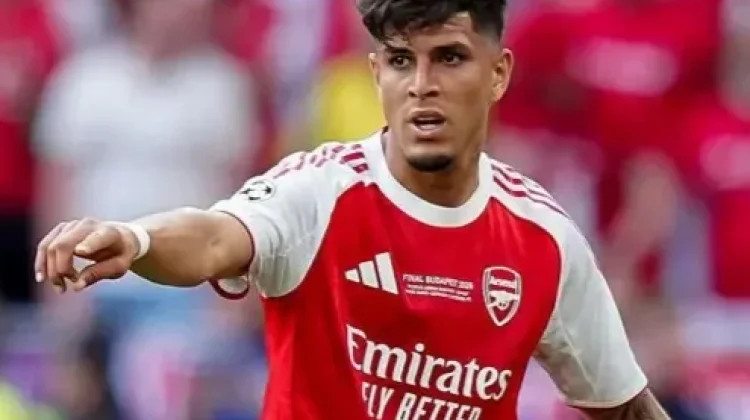 Arsenal Resmi Permanenkan Piero Hincapie dari Bayer Leverkusen
