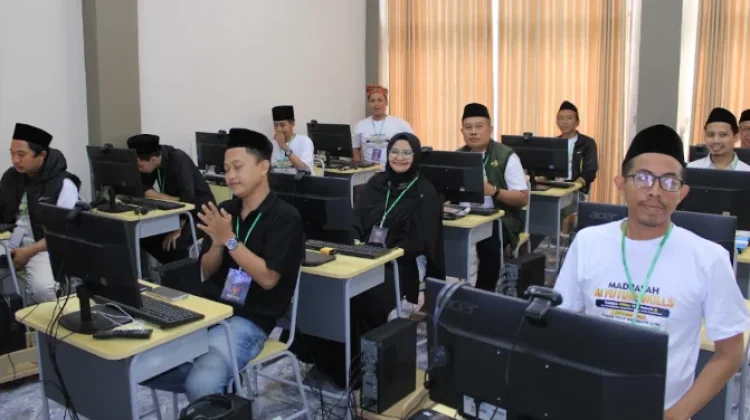 Kankemenag Kabupaten Cirebon Menggelar Pelatihan Madrasah AI Future Skills