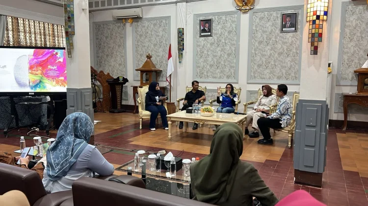 Digital Parenting Talk Perkuat Upaya Kota Cirebon Wujudkan Kota Layak Anak