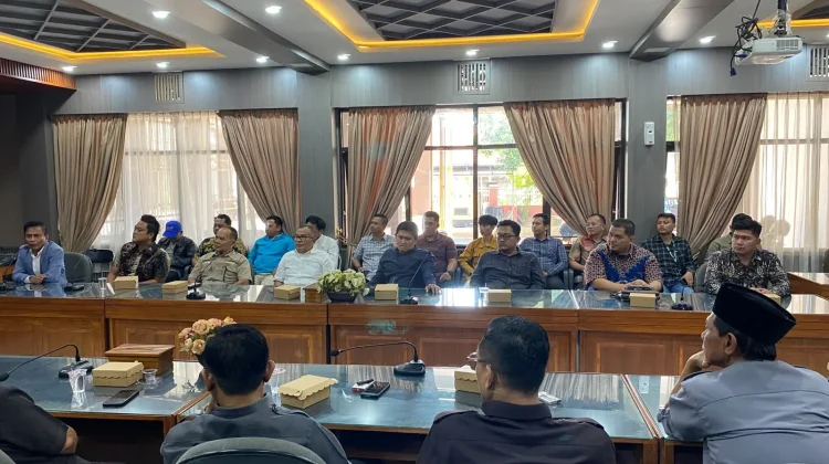 DPRD Kuningan Terima Audiensi Mitra MBG, Bahas Manfaat dan Evaluasi Program