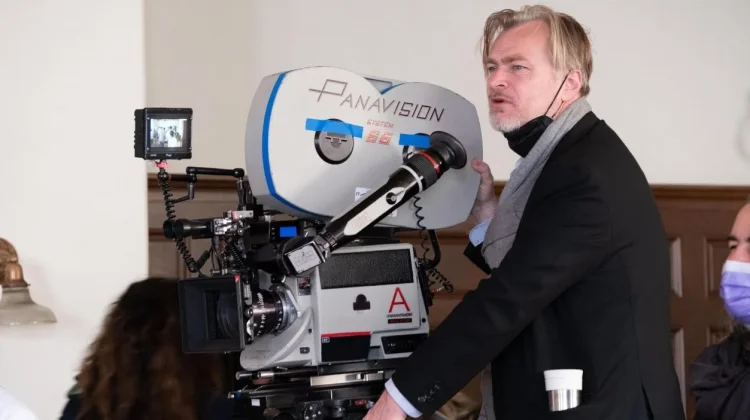 Christopher Nolan Ngaku Nonton Star Wars 12 Kali di Bioskop
