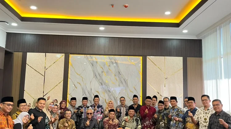 Pembelajaran Coding dan AI di Madrasah Didampingi FITK UIN Siber Syekh Nurjati