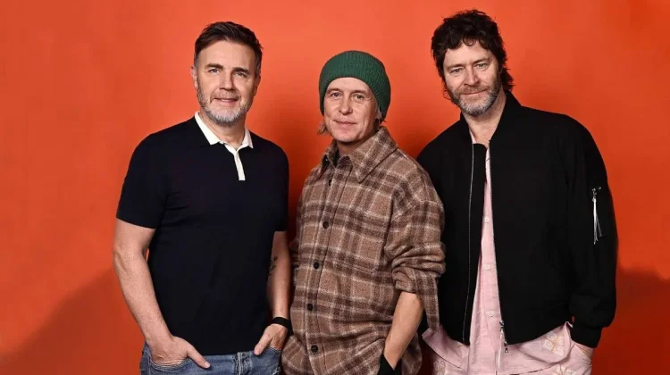 Sambut Era Album ke-10, Take That Resmi Rilis Single Musim Panas Terbaru 'Sweet July'
