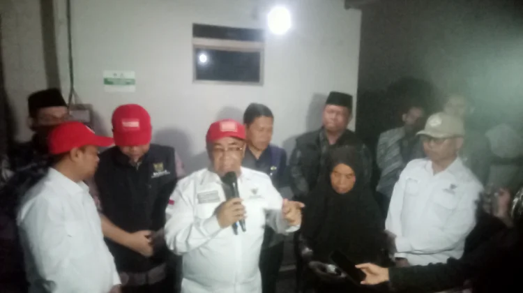 BAZNAS Hadirkan Program Rumah Terang di Indramayu