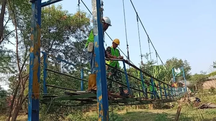 Jembatan Gantung Kecapi Mulai Dibangun, Harapan Baru Warga Larangan