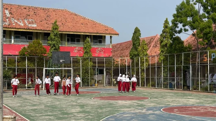 Antusias Siswa Baru Warnai Hari Pertama MPLS di SMPN 1 Kedawung