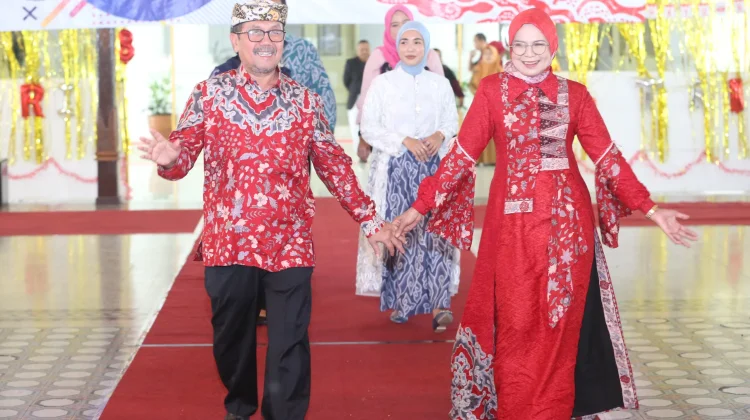 Miliki Indikasi Geografis Terbanyak, Batik Cirebon Unggulan Jawa Barat