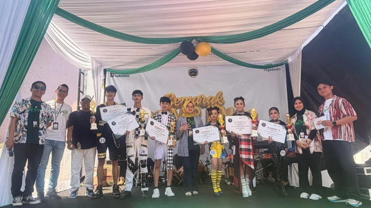 AM Entertainment Borong Juara Ajeng Fashion Show Competition 2026
