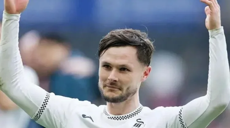 Leicester City Resmi Datangkan Gelandang Liam Cullen